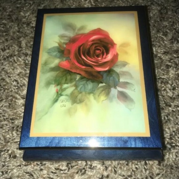Ercolano music box Lena Liu Red rose on blue box - Picture 1 of 5